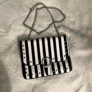 Striped envelope purse